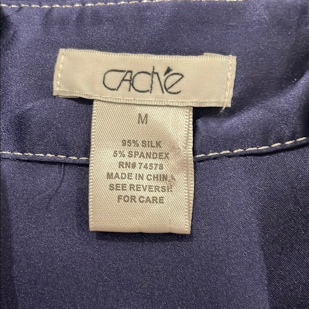 Cache Blue Buttoned Fitted Notched Collar Blouse - image 2